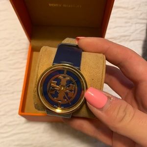 Tory Burch Watch - Double T Logo